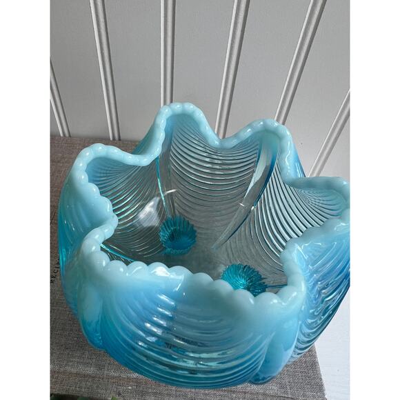 Fenton Blue Opalescent Glass Three Footed Rose Bowl Vase Drape Design - Picture 8 of 12